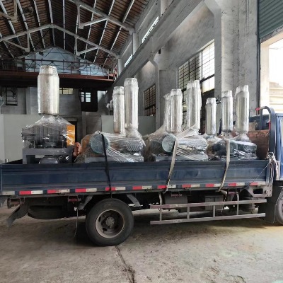 羅茨風機發貨中